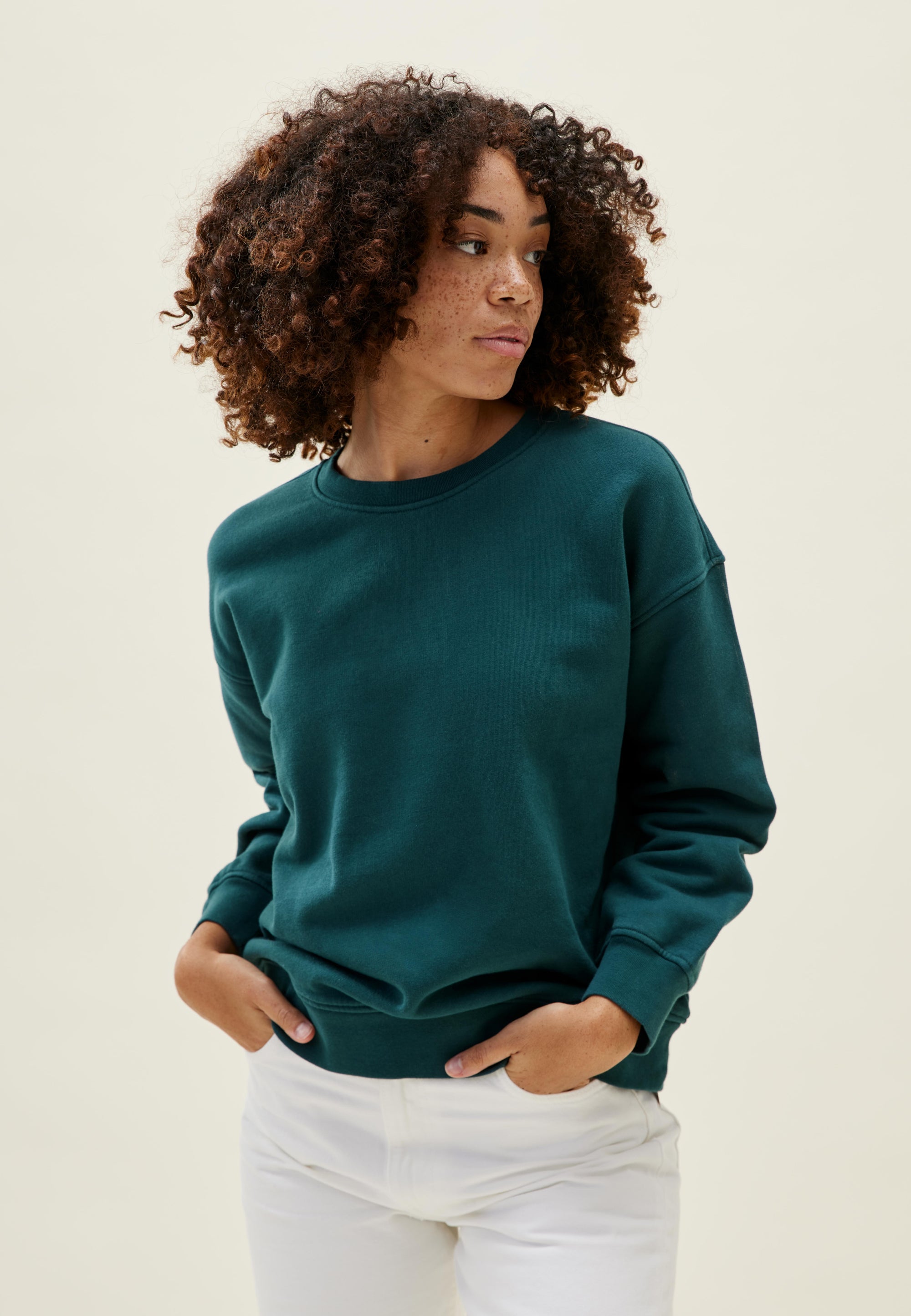 sweat femme coton vert canard face main