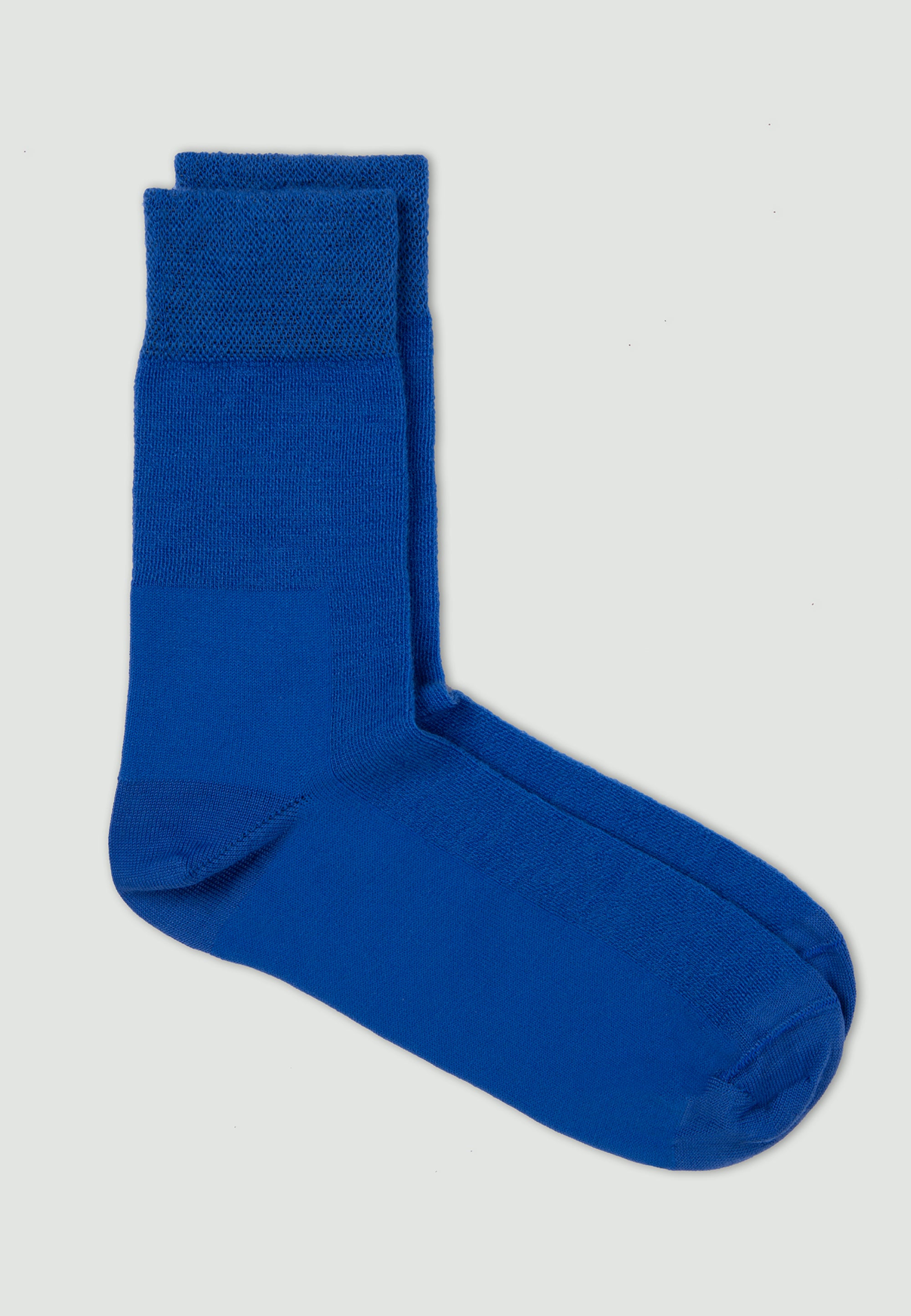 les chaussettes en laine bleu électrique 1 main