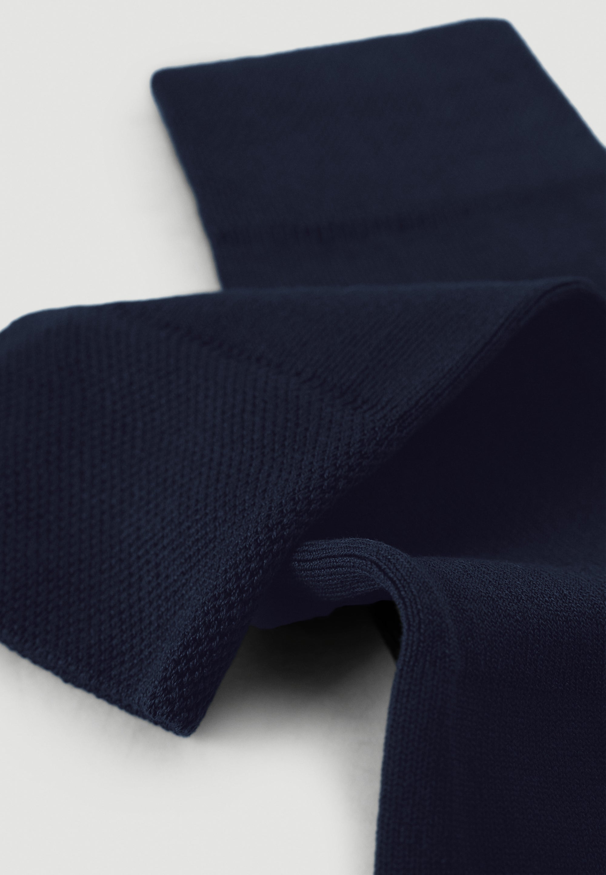 chaussettes coton bleu marine-2 main