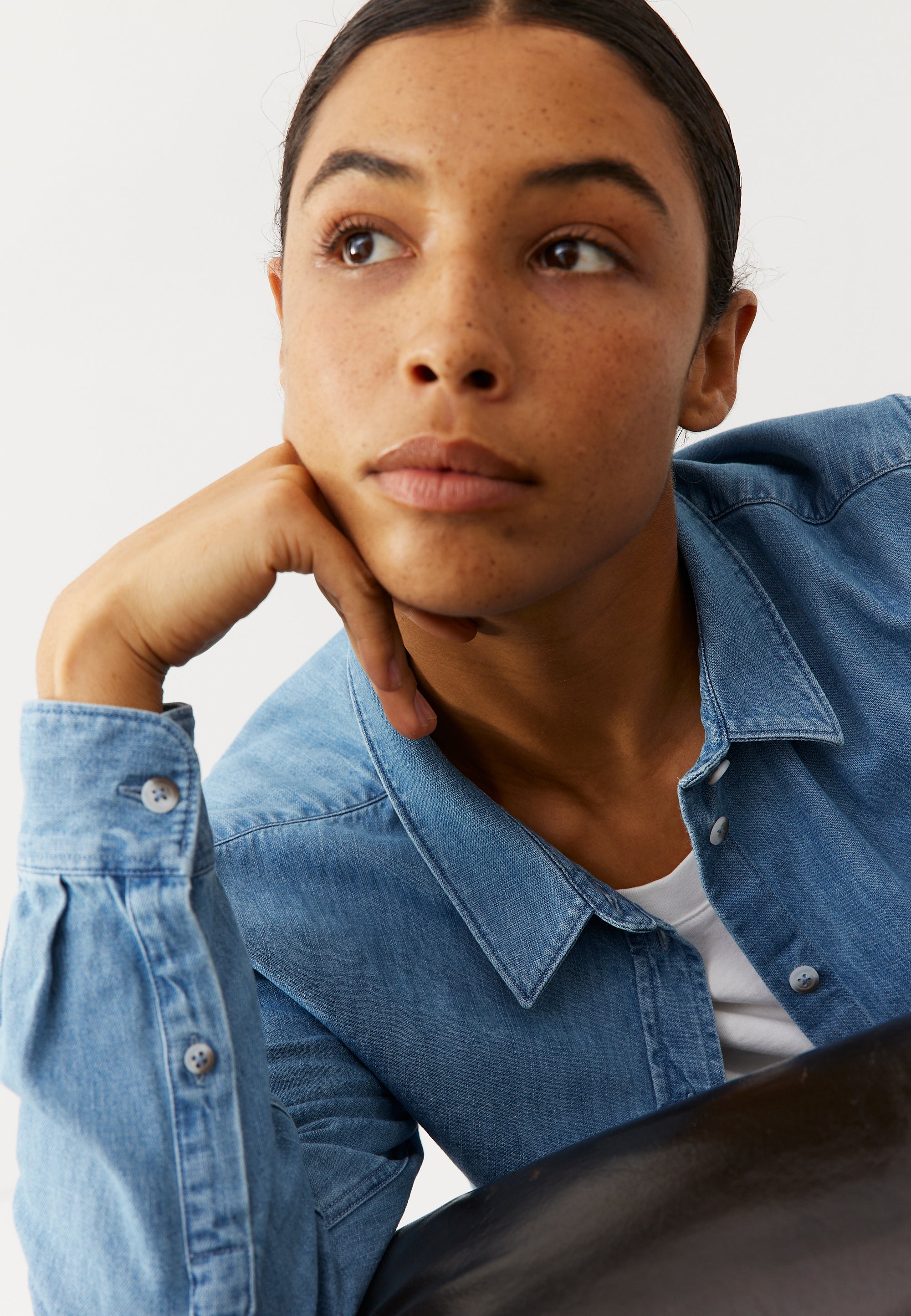 chemise en jean femme loom bleu clair détail col